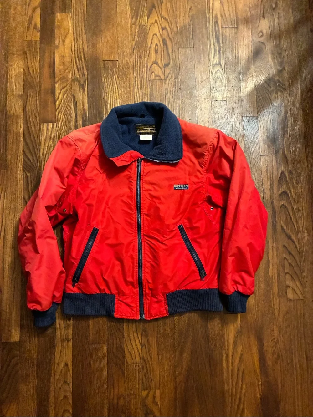 Vintage Eddie Bauer nylon jacket size small